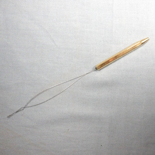 Terra Bobbin Threader/ 1/2 Hitch Tool