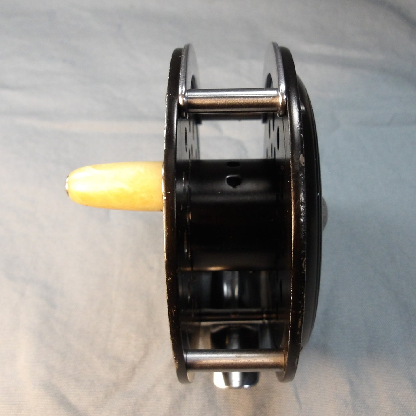 Pflueger Medalist 1494