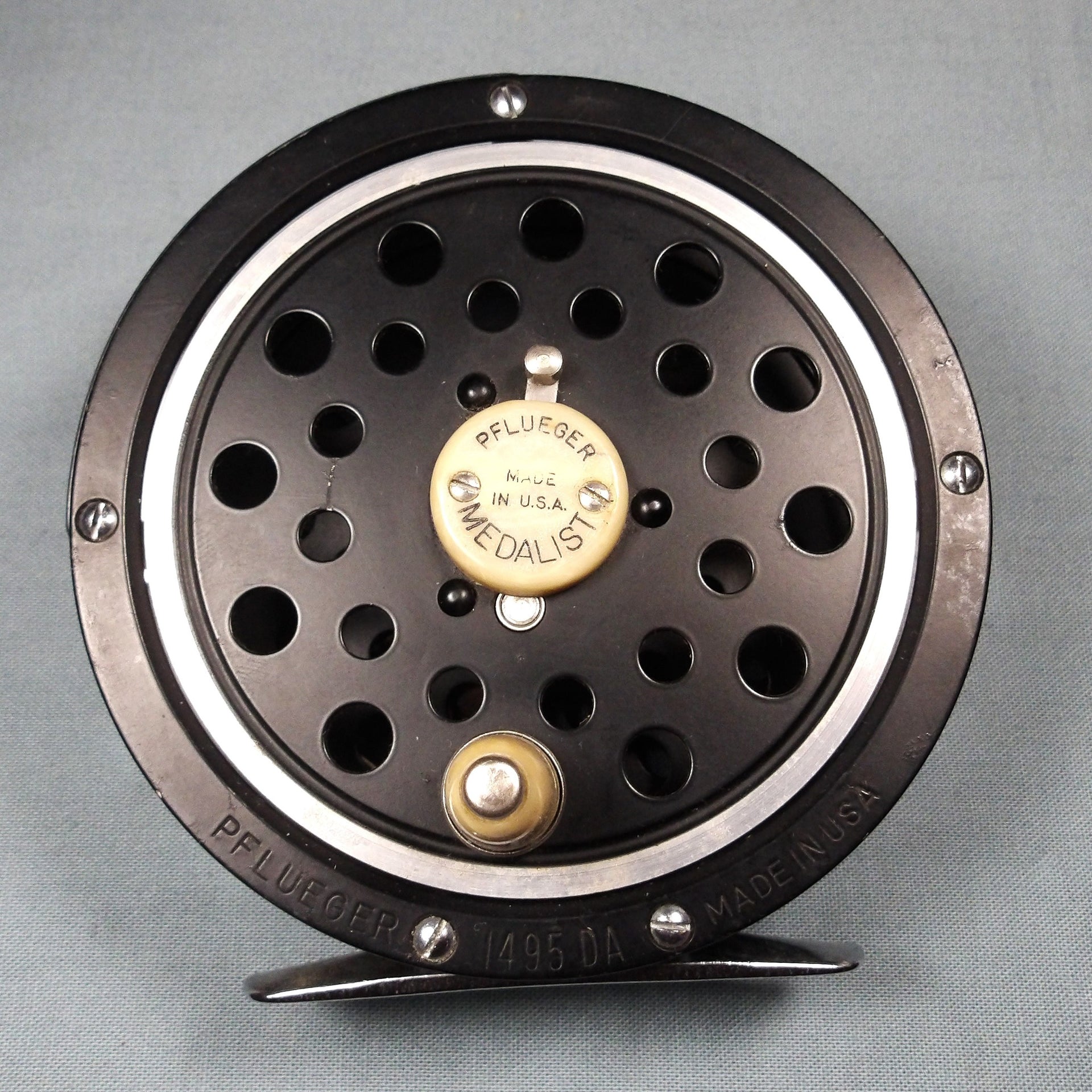 Pflueger Medalist 1495 DA Fly Reel Pflueger Medalist 1495 DA Fly Reel