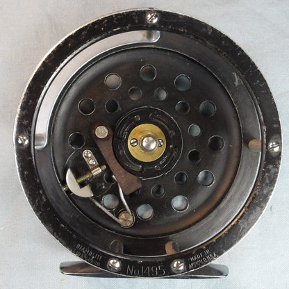 Pflueger Medalist 1495 Akron
