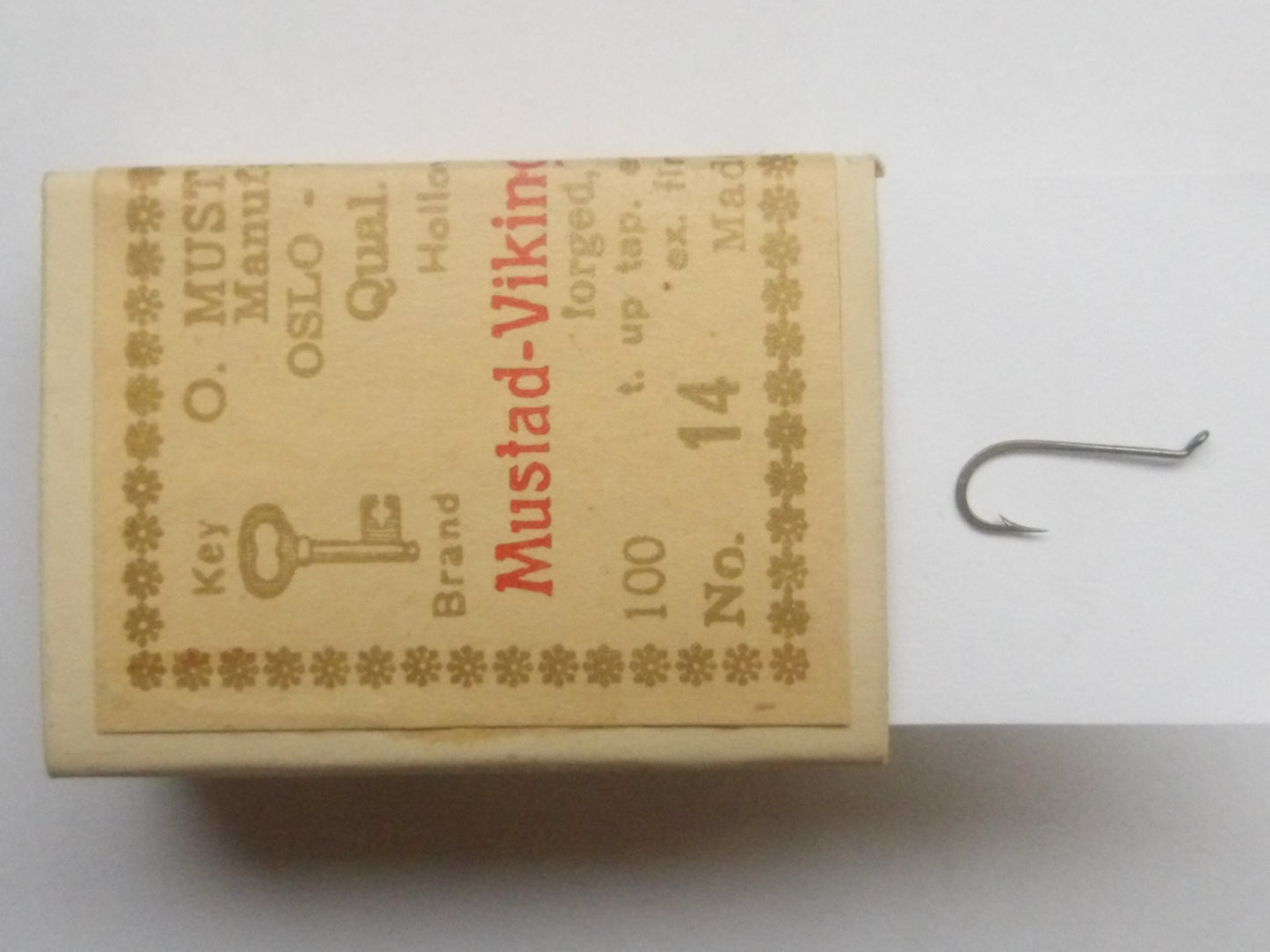 Mustad 94842 Up Eye Dry Fly Hook