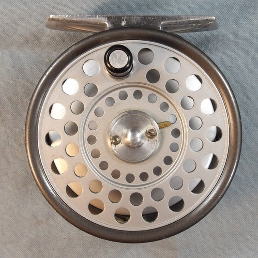 Hardy Featherweight.