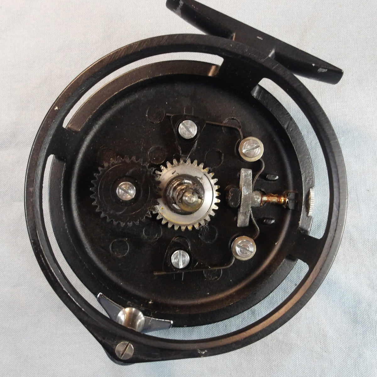 Leeda Intrepid Gearfly Kingsize 100