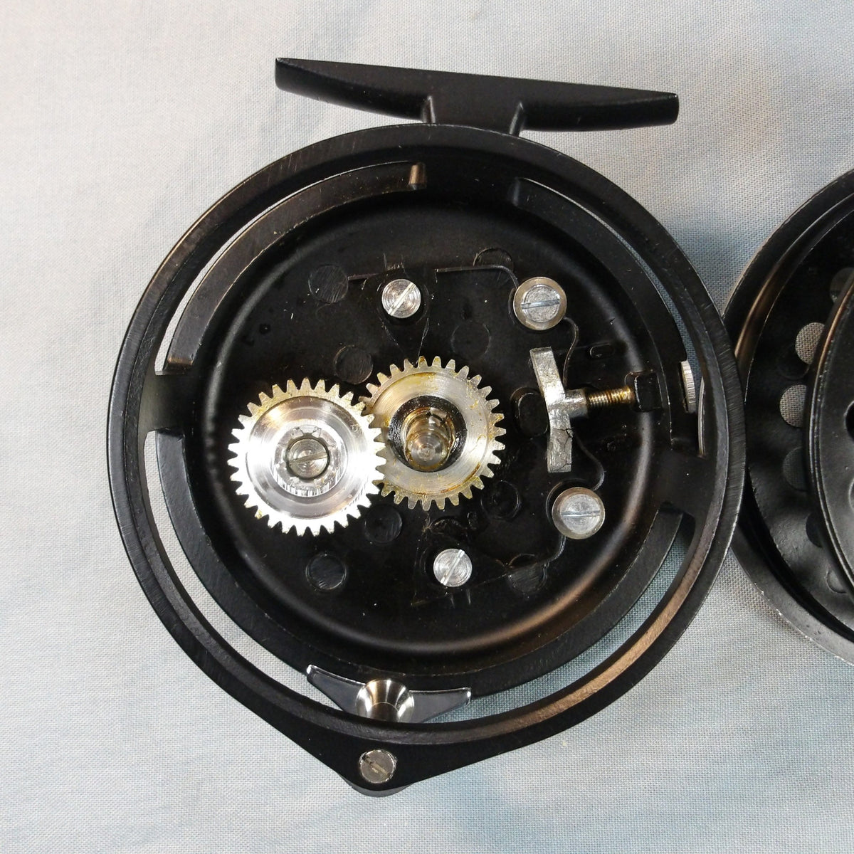 Leeda Intrepid Gearfly 80  Rapid Retreive