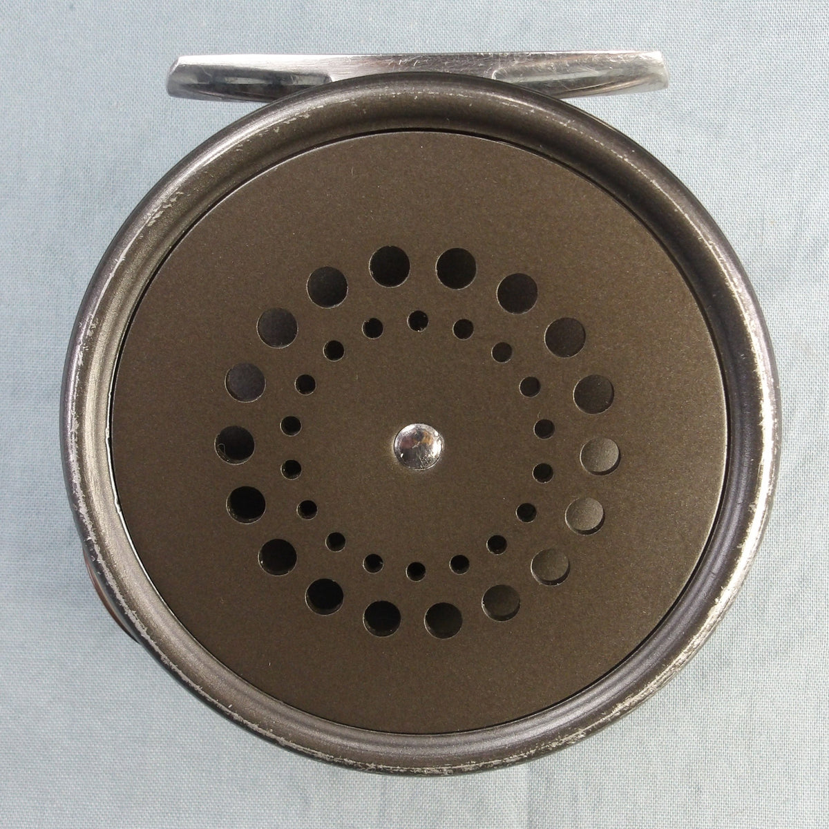 Hardy Perfect 3 3/8" with spare spool.