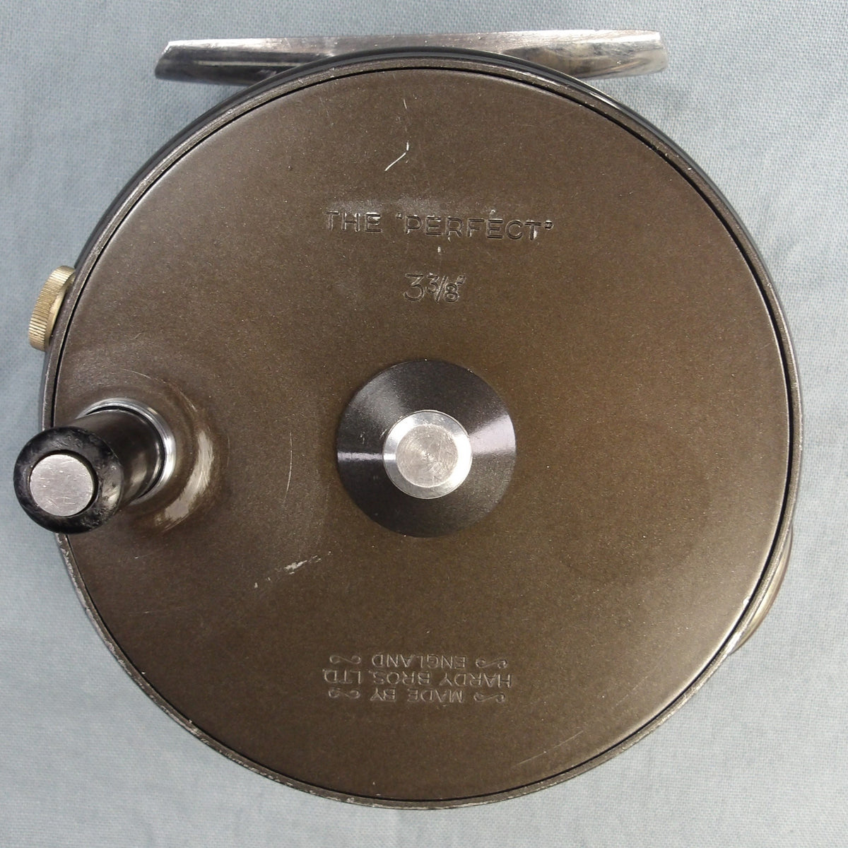 Hardy Perfect 3 3/8" with spare spool.