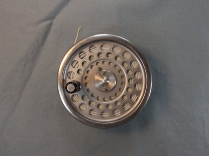 Scientific Anglers System 5 by Hardy with 2 extra spools
