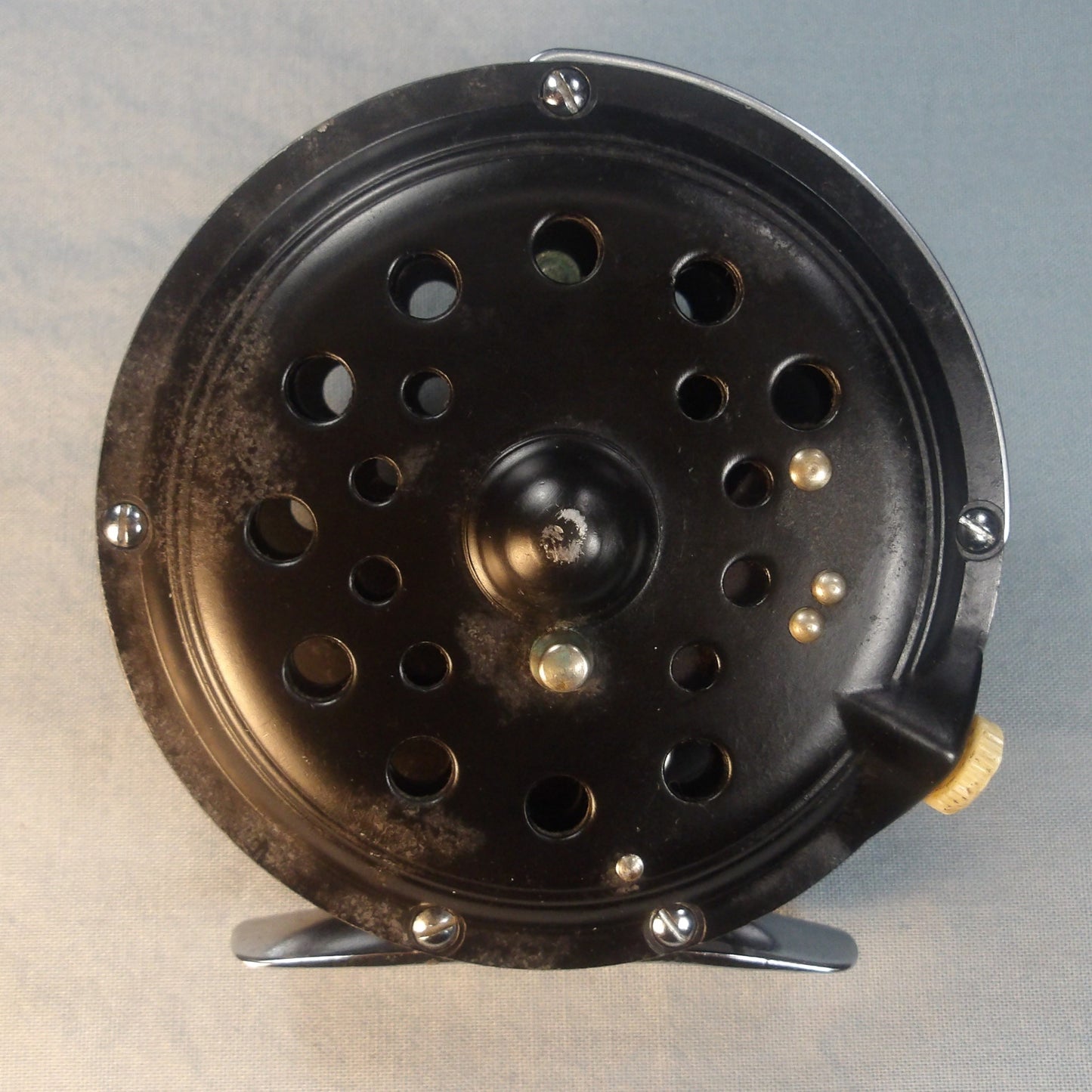 Pflueger Medalist 1494