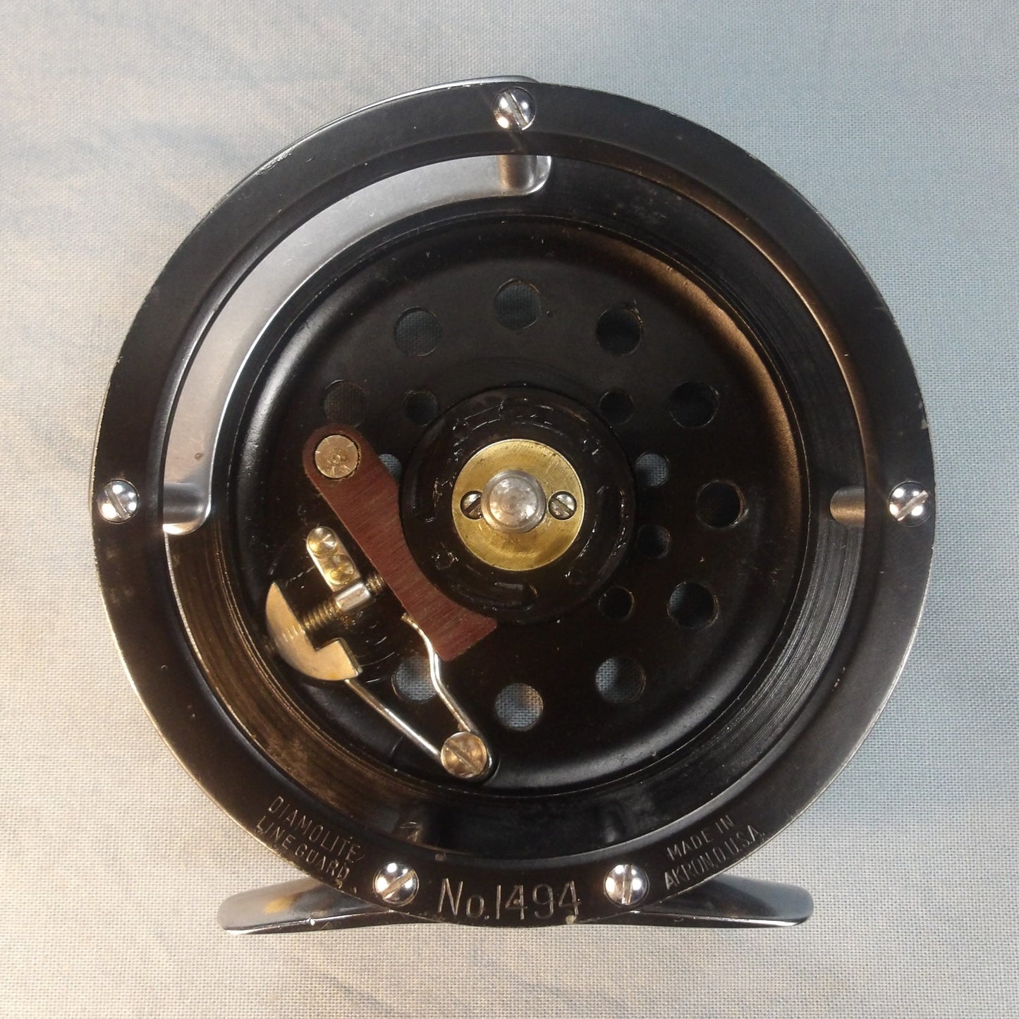 Pflueger Medalist 1494