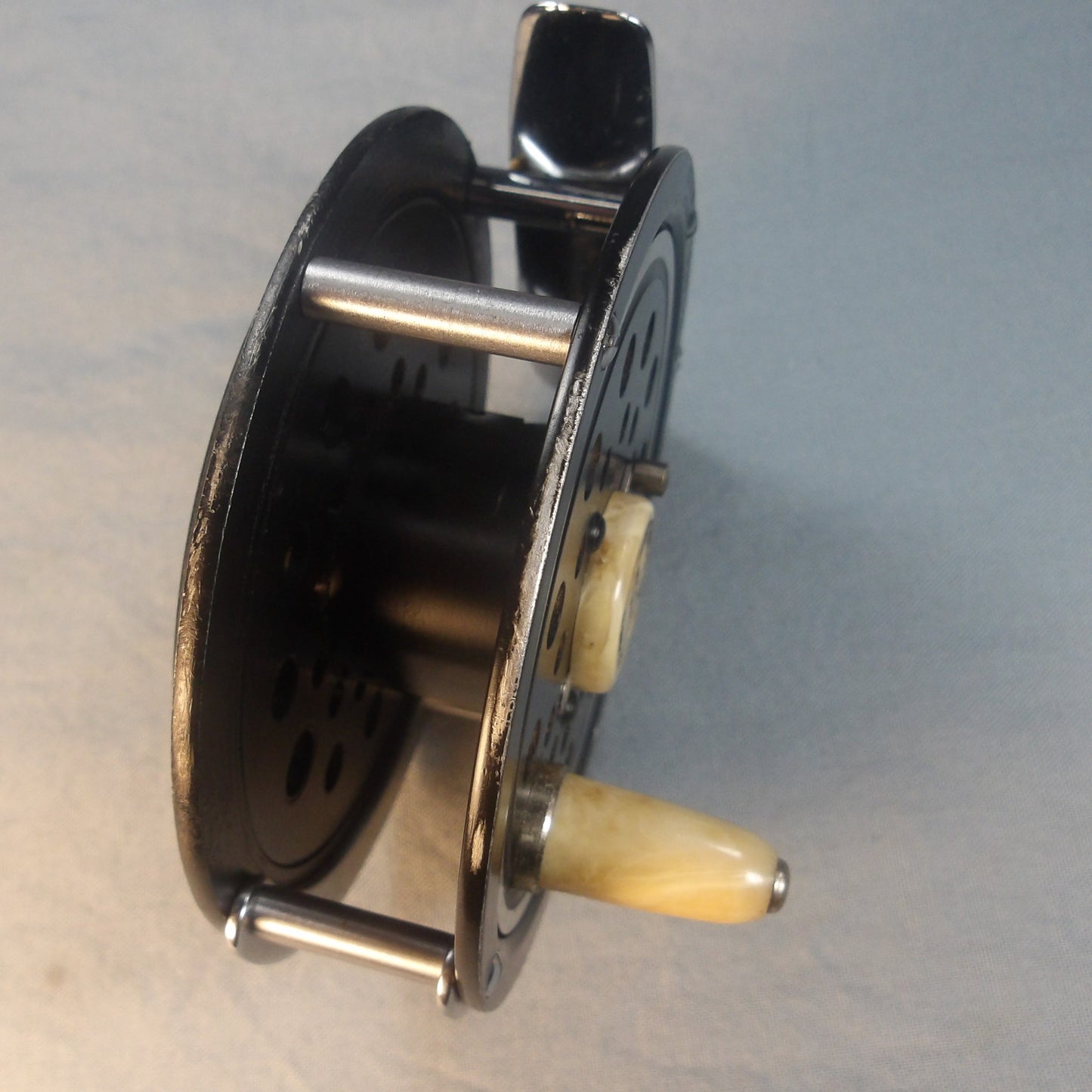 Pflueger Medalist 1494